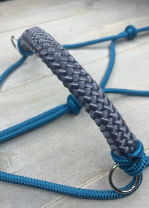 Charcoal Grey Touwhalster